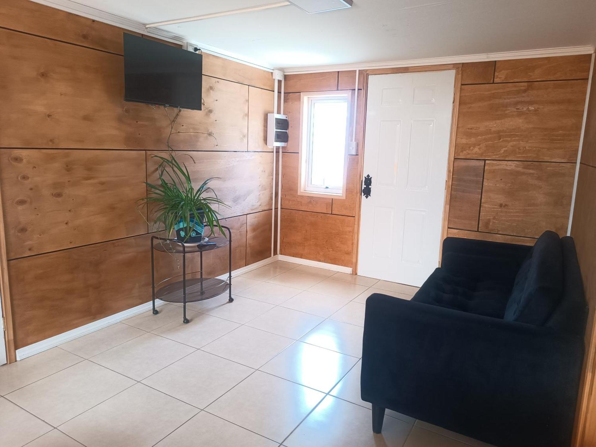 Renacer A 10 Min Del Aeropuerto Apartamento